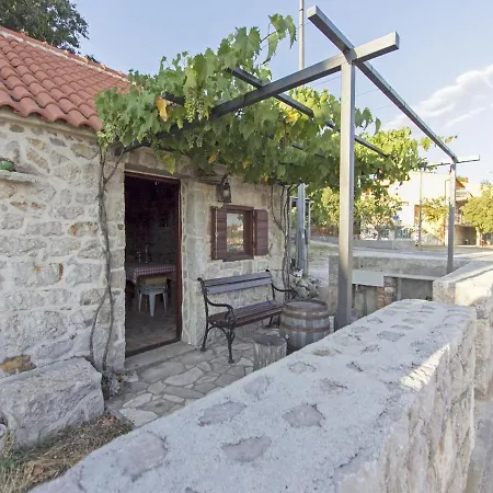Marvelous Holiday In Near Beach Seline
