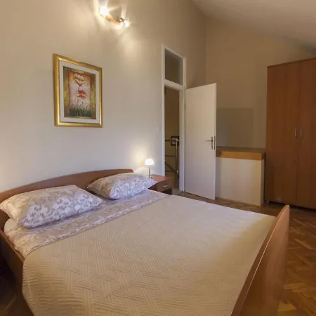 Marvelous Holiday In Near Beach Holiday home